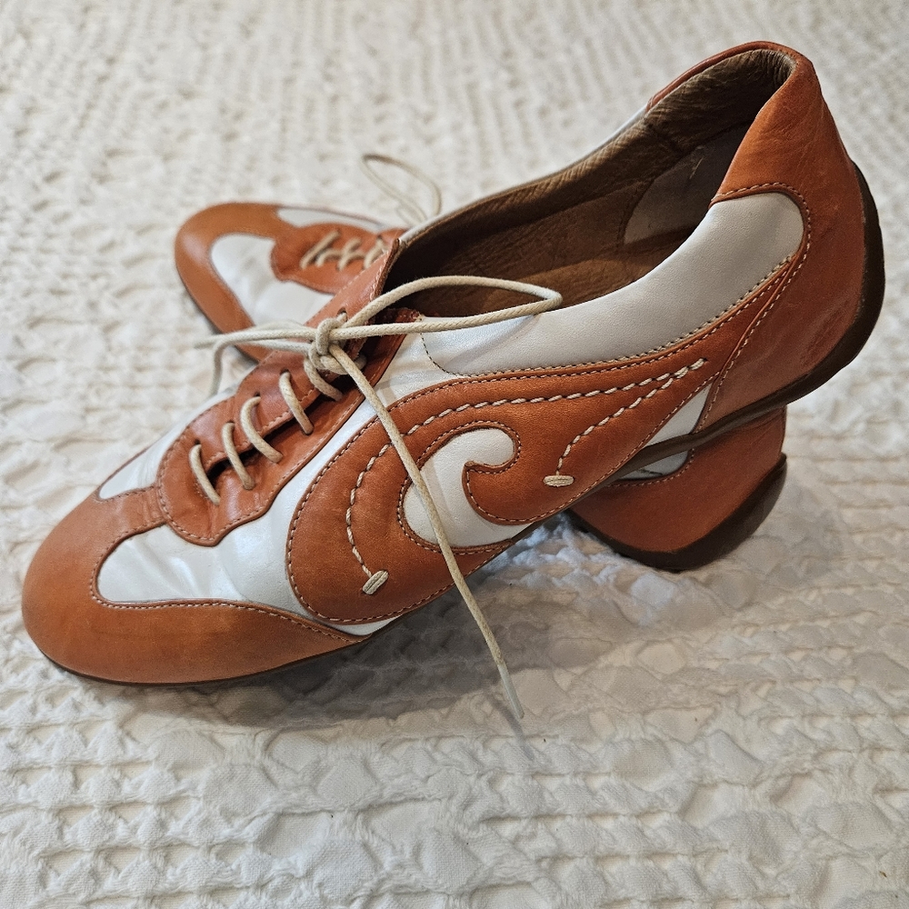 Roby & Pier Orange/ White Italian Leather Shoes Size 8